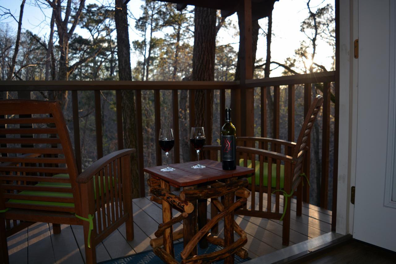 The Woods Cabins ยูเรกาสปริงส์ ภายนอก รูปภาพ